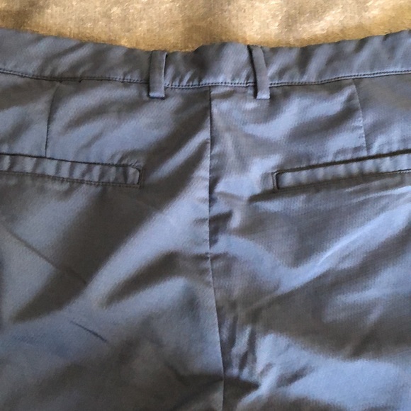Men’s size 32 Greg Norman navy blue shorts - Picture 7 of 12